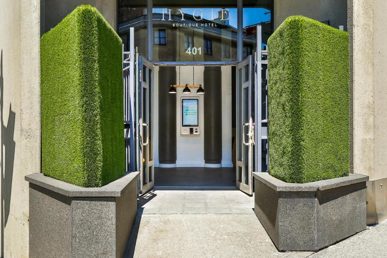 Pod Hotel Montreal Exterior photo